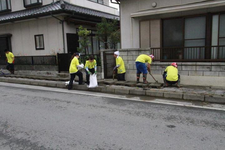 大船渡側溝清掃2011年