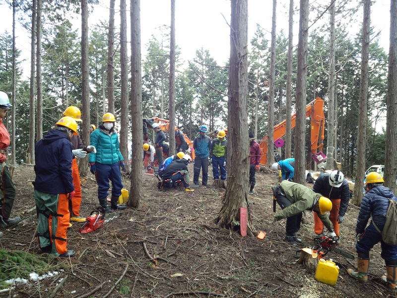 新見市神郷地区「平成27年度後期 環境保全型森林ボランティア活動」